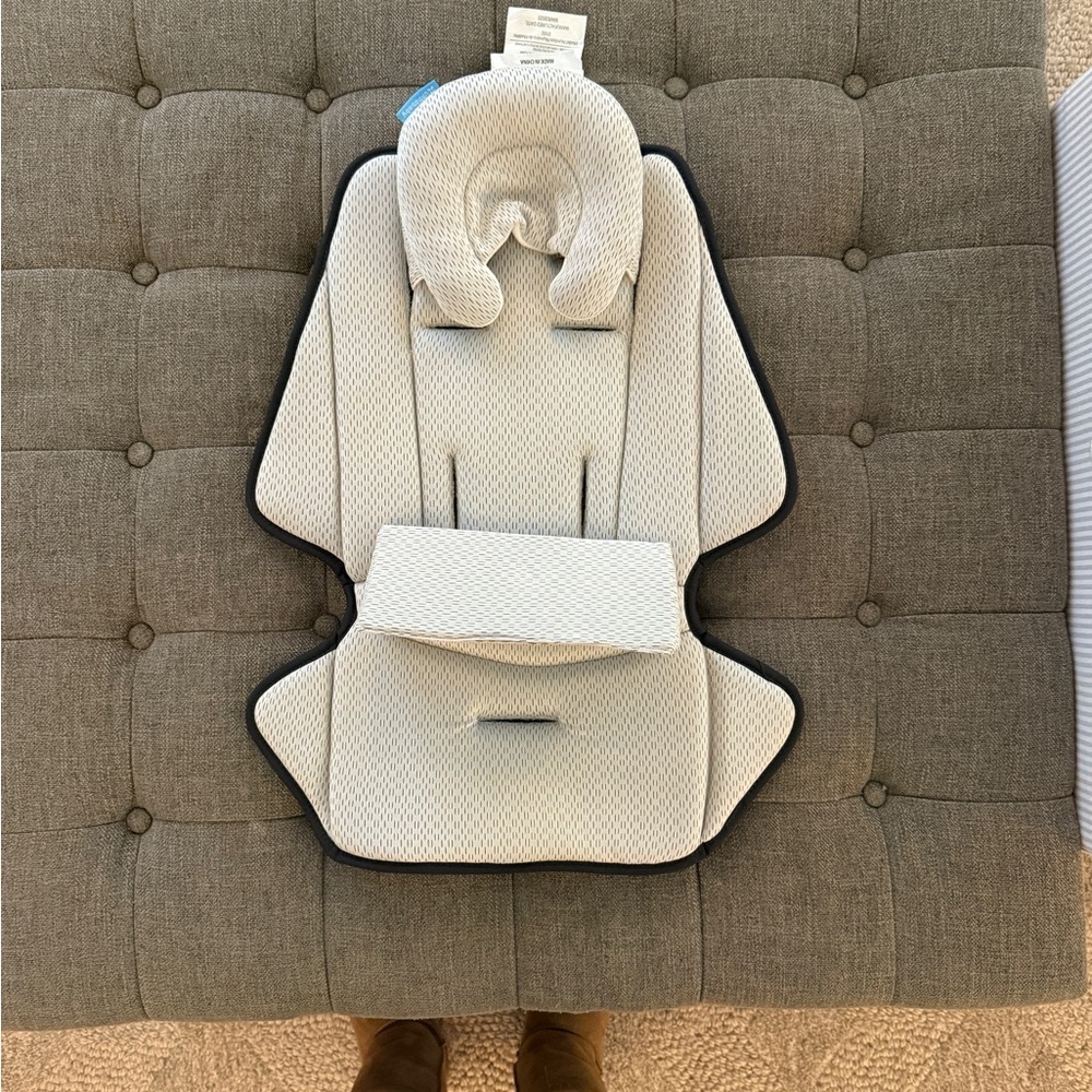 Uppababy infant snug seat
